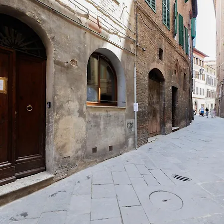 Franciosa 20 - Casa Stefania Sotto Il Duomo *